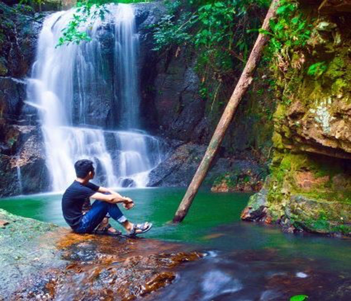 Air Terjun Kolam Jodoh Air Terjun Kolam Jodoh